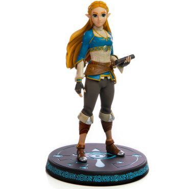 First 4 Figures: Breath of the Wild - Zelda (Standard)