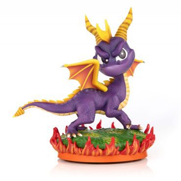 First 4 Figures: Spyro 2 (Standard)